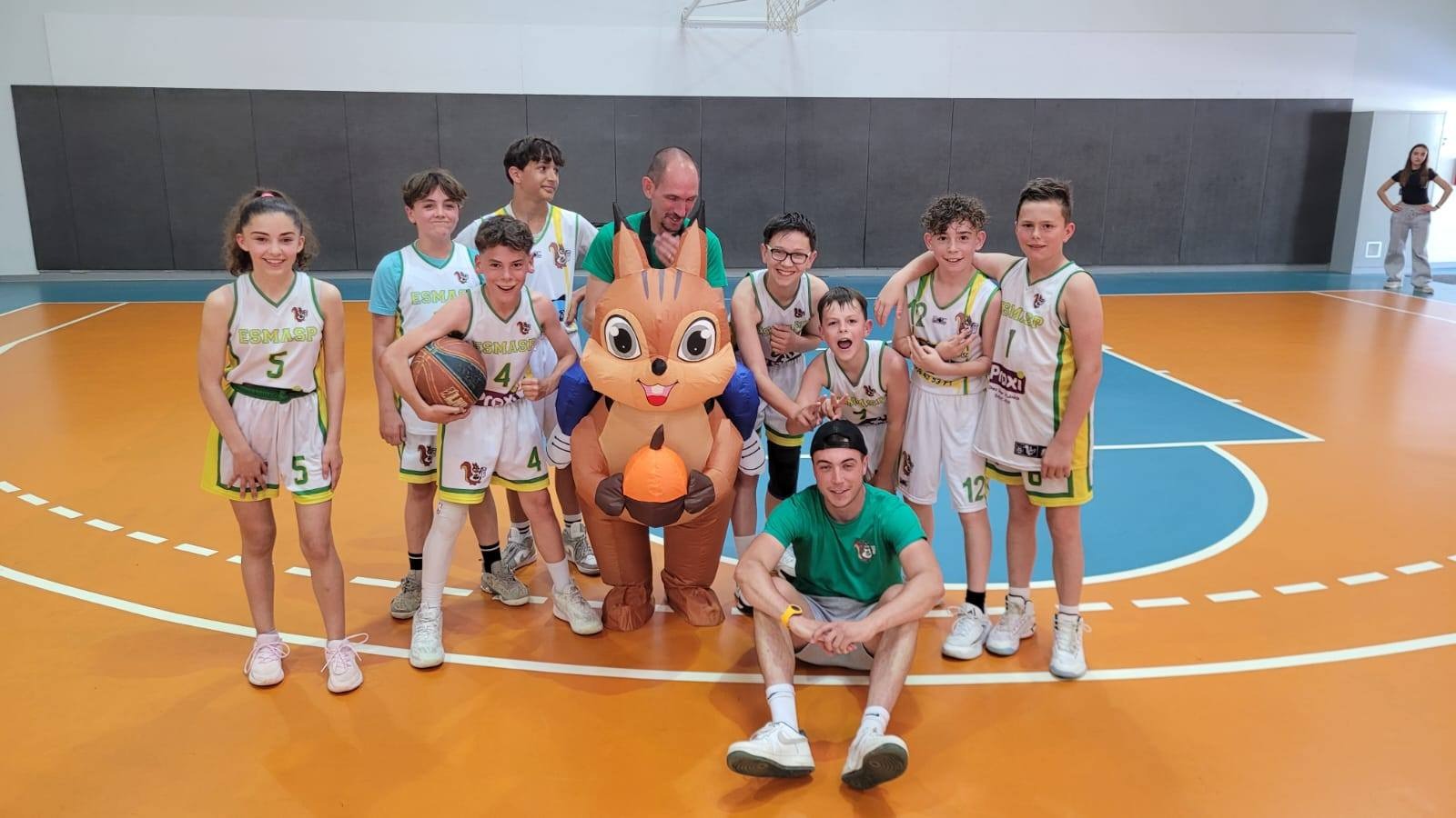 Salle de basket & omnisport de Saint-Puy_Saint-Puy