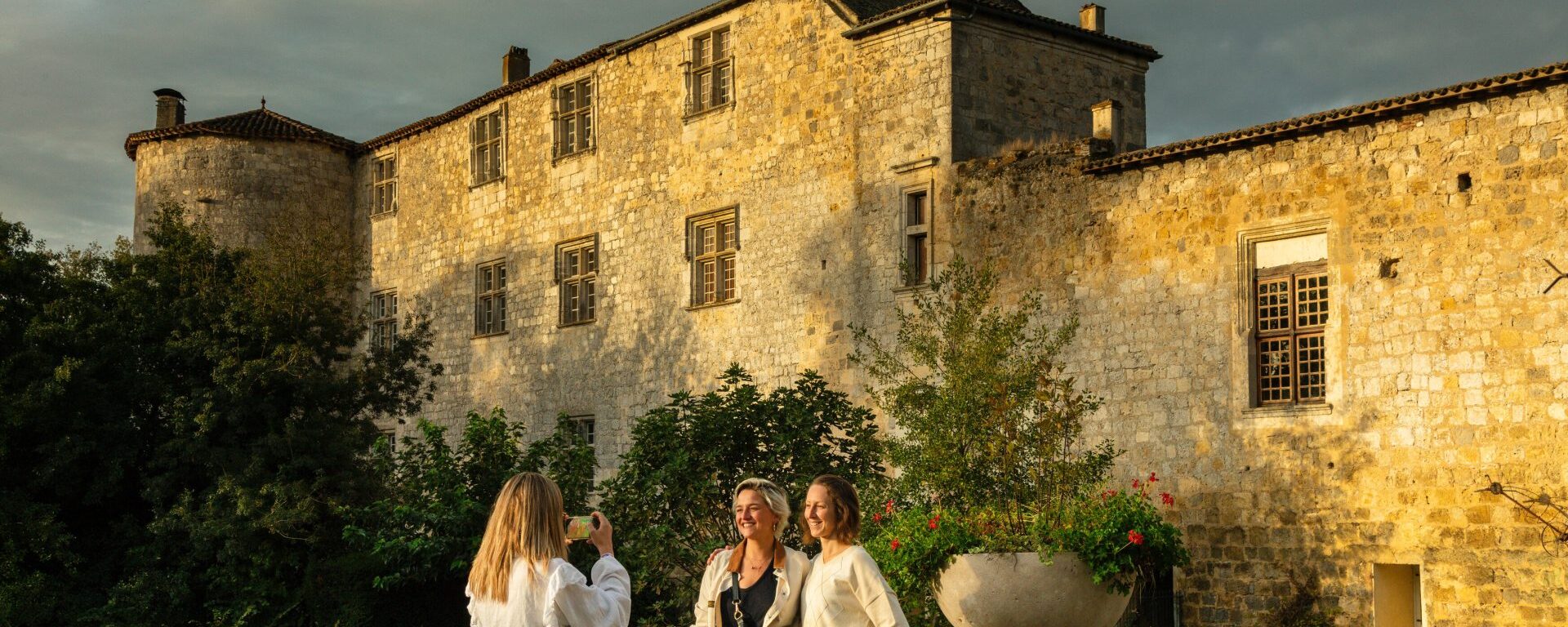 Fourcès Plus beau village de france dans le Gers