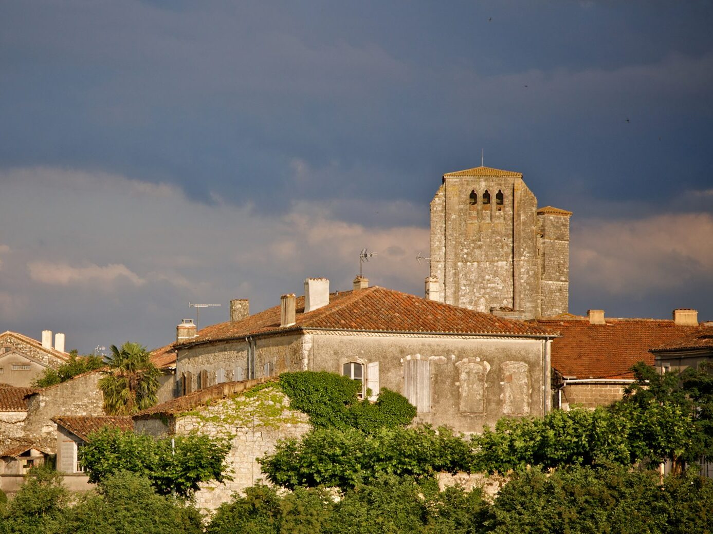 Miradoux - Sur le chemin de Saint-Jacques de Compostelle dans le Gers