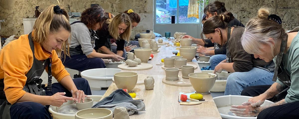 Stage de Poterie, initiation au tournage en céramique dans le Gers