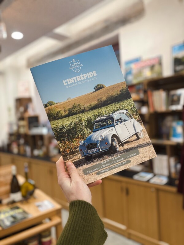 Il est là…🤩

Notre Magazine...